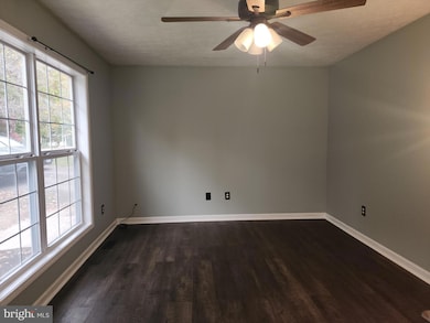 9620 Mohawk Dr, King George, VA 22485 - photo 7