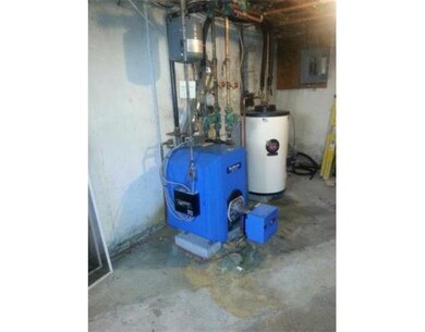 25 Bourne St unit 1, Worcester, MA 01606 - photo 5