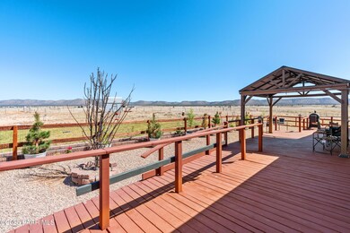 27139 N Lucky Ln, Paulden, AZ 86334 - photo 4