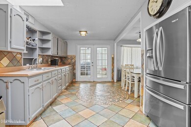 404 Kelvin Ave, El Paso, TX 79915 - photo 7