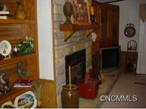 Fireplace & builtins Living Rm