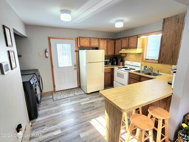 32 Bear Ln, Jim Thorpe, PA 18229 - photo 4