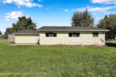 4311 Woodhaven Dr, Lansing, MI 48917 - photo 7