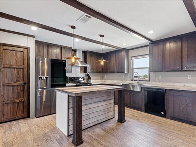 150 Crockett Rd, Weatherford, TX 76088 - photo 4