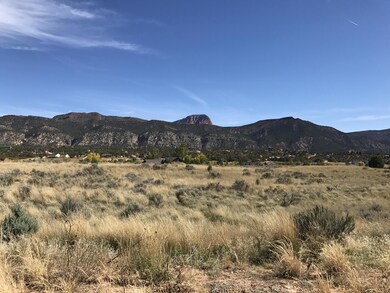 Lot 211