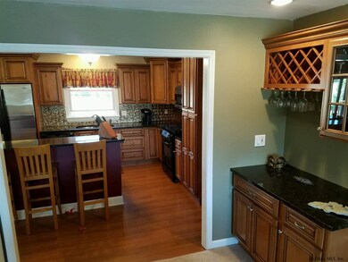 37 James Dr, Albany, NY 12211 - photo 7