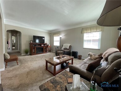 4120 Grantley Rd, Toledo, OH 43613 - photo 6