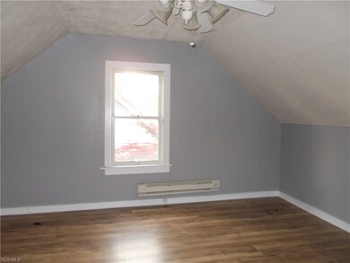 1855 E 34th St, Lorain, OH 44055 - photo 3