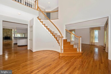 12210 Falls Rd, Potomac, MD 20854 - photo 5
