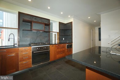 1707 N Howard St, Philadelphia, PA 19122 - photo 4