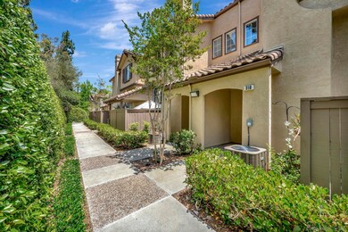 10348 Wateridge Cir unit 310, San Diego, CA 92121 - photo 2