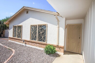3138 W Laurie LN-3
