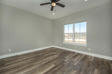 20494 Us Highway 377 unit D, Whitesboro, TX 76273 - photo 7