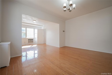 6167 56th St, Maspeth, NY 11378 - photo 7