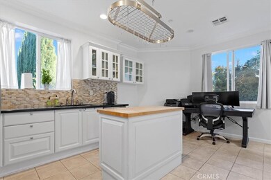 13360 Burbank Blvd unit 15, Sherman Oaks, CA 91401 - photo 3