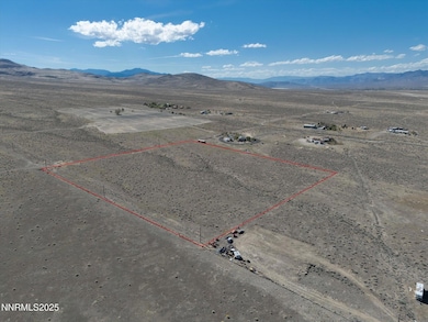 4810 Holmes Ave, Silver Springs, NV 89429 - photo 7