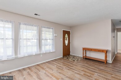3530 Northshire Ln, Bowie, MD 20716 - photo 4