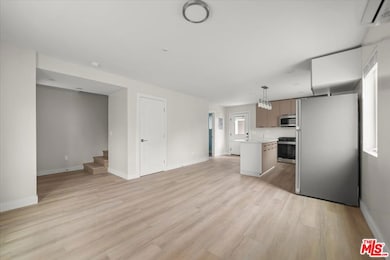 1317 Punta Gorda St unit 1, Santa Barbara, CA 93103 - photo 5