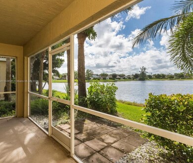 12172 SW 5th Ct, Pembroke Pines, FL 33025 - photo 2