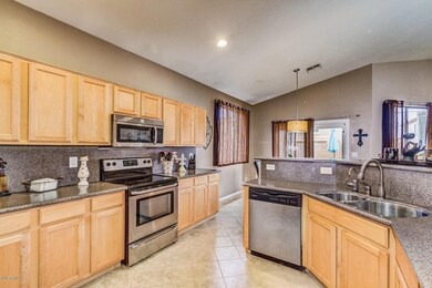10421 E Jan Ave, Mesa, AZ 85209 - photo 5