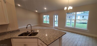Kitchen, nook and family