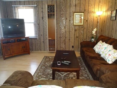 83 W Lincoln St, Bitely, MI 49309 - photo 4