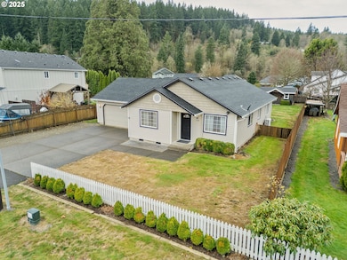 134 N Johnson Ave, Yacolt, WA 98675 - photo 3