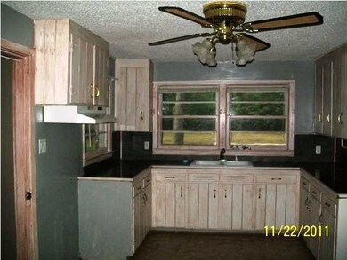 1470 W Detroit Blvd, Pensacola, FL 32534 - photo 3