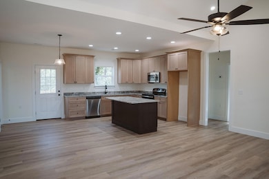 2996 Railroad St, Charleston, TN 37310 - photo 4