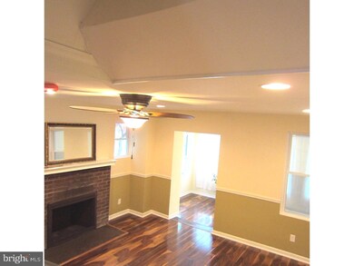 454 E Church Ln, Philadelphia, PA 19144 - photo 5