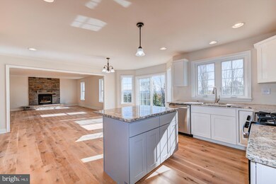 118 Colonial Dr, Perkiomenville, PA 18074 - photo 6