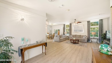 273 Vintage Oak Cir-3