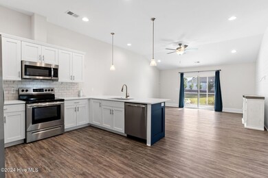 16-web-or-mls-CAMMediaLLC.com (27 of 43)