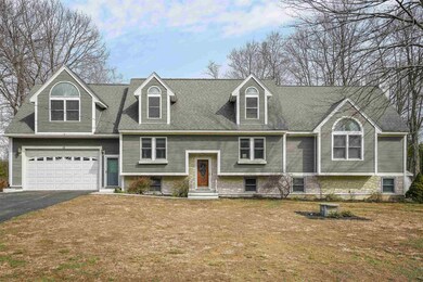 12 Cummings Dr, Litchfield, NH 03052 - photo 2