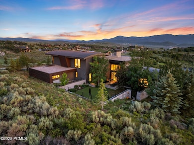 4693 Pinnacle Sky Loop, Park City, UT 84098 - photo 5