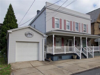113 W Patterson St, Lansford, PA 18232 - photo 2