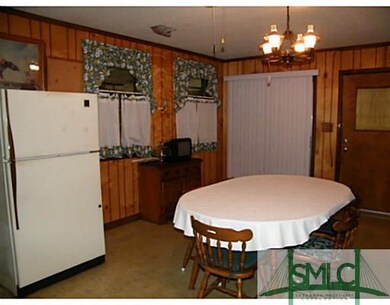 Kitchen. View 2