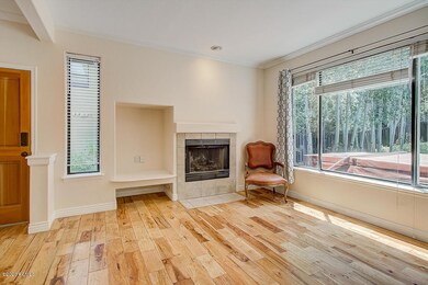 Cottage Loop MLS-6