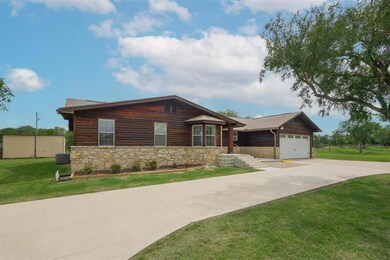 2390 Reese Ln, Azle, TX 76020 - photo 5