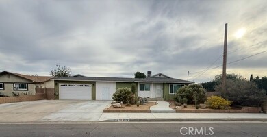4552 W Avenue l12, Lancaster, CA 93536 - photo 3
