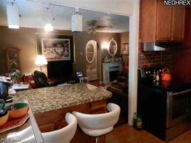 2421 23rd St NE, Canton, OH 44705 - photo 4