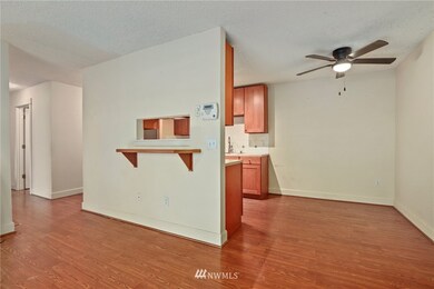 8025 234th St SW unit 101, Edmonds, WA 98026 - photo 5