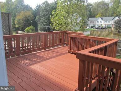 303 Potomac Hills Dr, Stafford, VA 22554 - photo 3