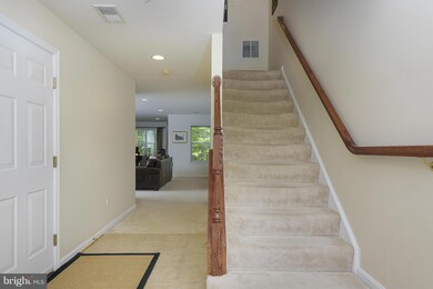 802 Emory Ct, Odenton, MD 21113 - photo 2