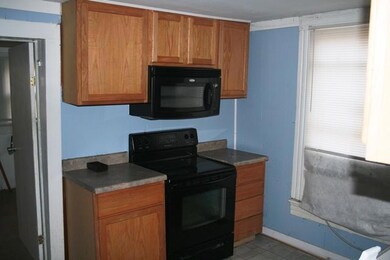 310 S Spring St, Manchester, TN 37355 - photo 3