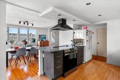 244 Vinton St, Melrose, MA 02176 - photo 4