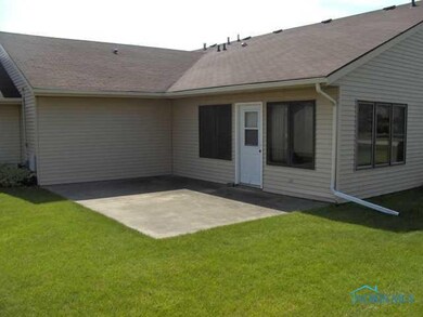 702 Murbach St, Archbold, OH 43502 - photo 2