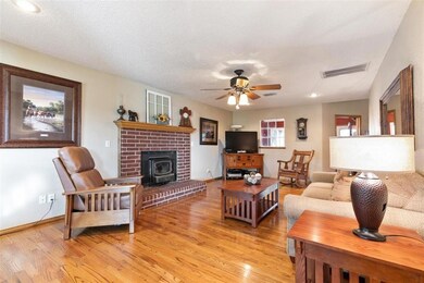 7517 High View Rd, Weatherford, TX 76085 - photo 6