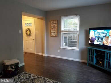 270 Cricklewood Cir, Lansdale, PA 19446 - photo 3