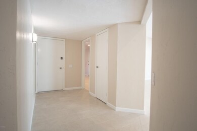 10562 W Pineaire Dr, Sun City, AZ 85351 - photo 5